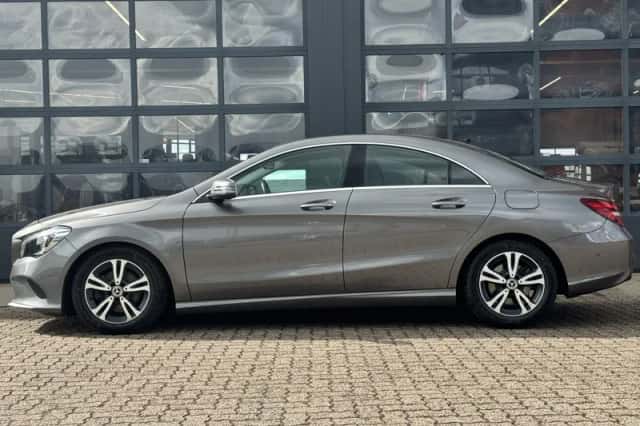 Mercedes-Benz CLA-Klasse (2019) thumbnail 2