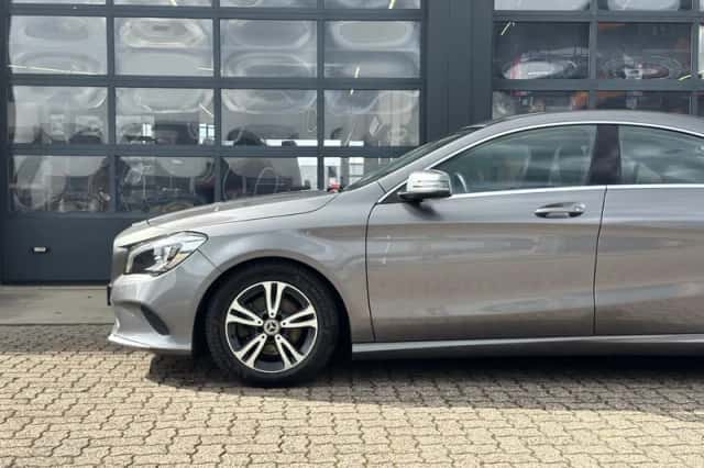 Mercedes-Benz CLA-Klasse (2019) thumbnail 3
