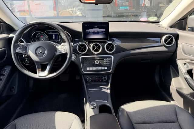 Mercedes-Benz CLA-Klasse (2019) thumbnail 9
