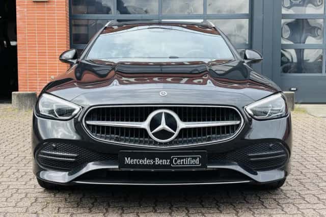 Mercedes-Benz C-Klasse (2025) thumbnail 2