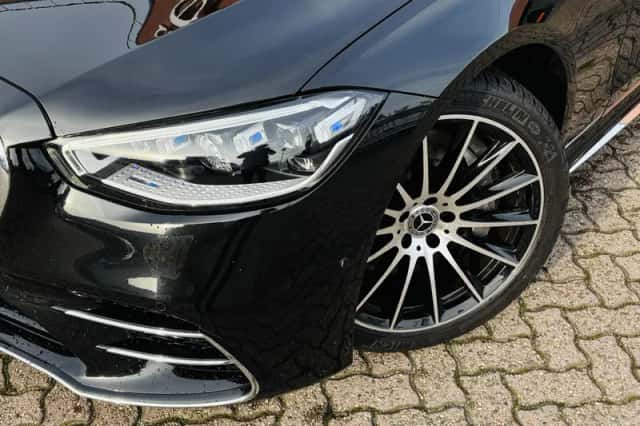Mercedes-Benz S-Klasse (2022) thumbnail 3