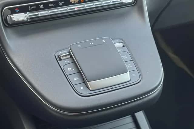 Mercedes-Benz V-Klasse (2024) thumbnail 18