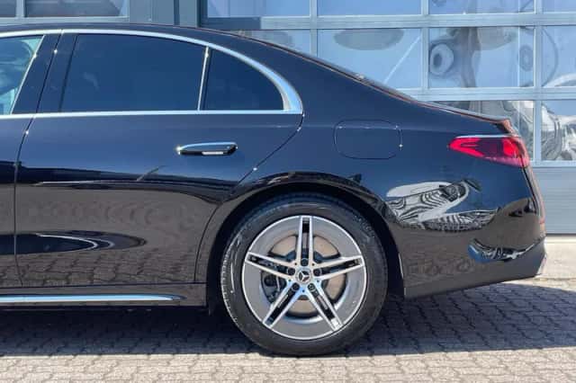 Mercedes-Benz E-Klasse (2024) thumbnail 9