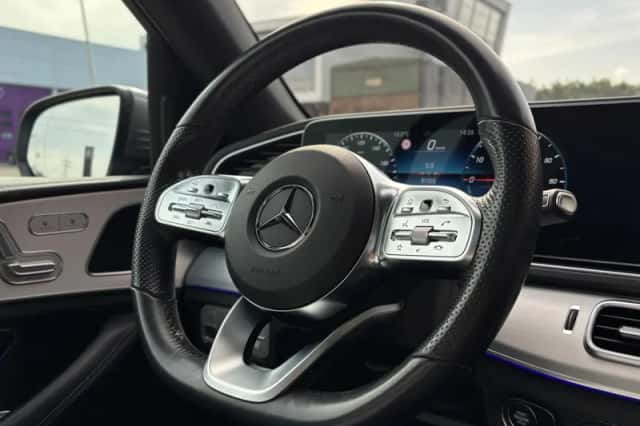 Mercedes-Benz GLE (2022) thumbnail 18