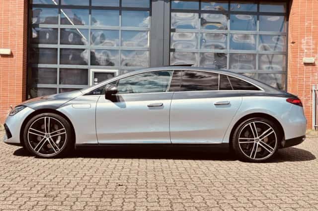 Mercedes-Benz EQE (2022) thumbnail 5