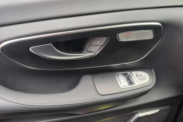 Mercedes-Benz V-Klasse (2024) thumbnail 30