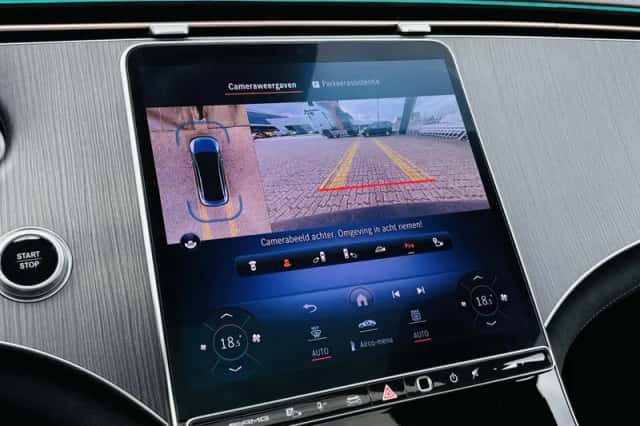 Mercedes-Benz EQE (2024) thumbnail 25