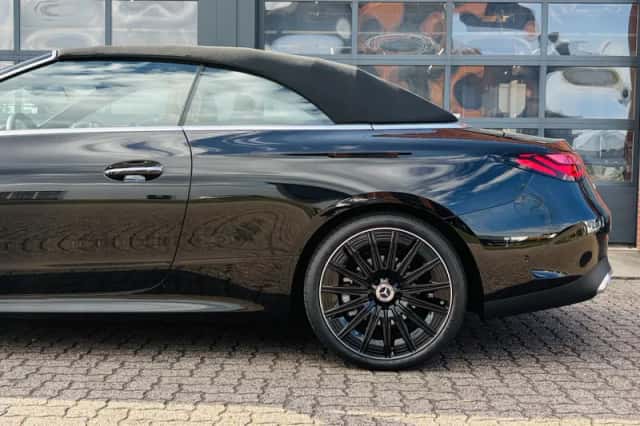 Mercedes-Benz CLE (2024) thumbnail 5