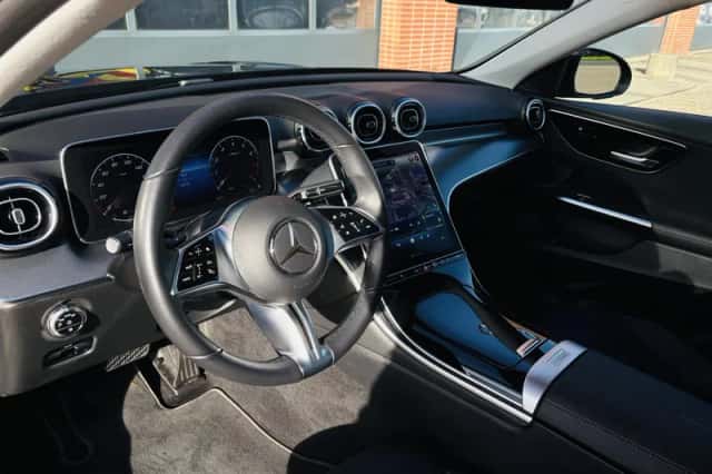 Mercedes-Benz C-Klasse (2024) thumbnail 12