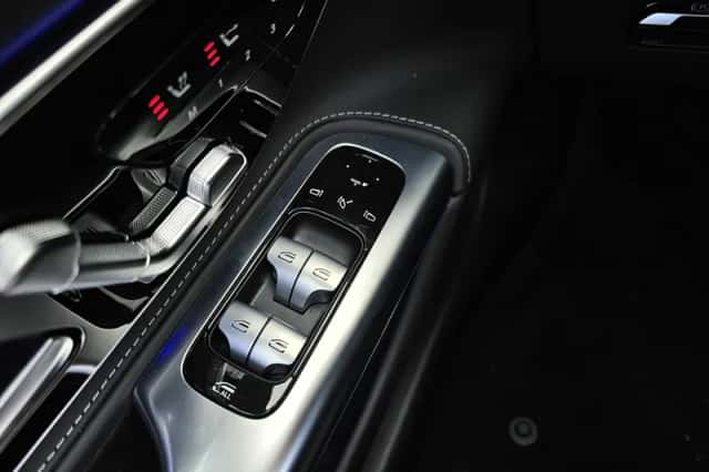 Mercedes-Benz SL-Klasse (2025) thumbnail 14
