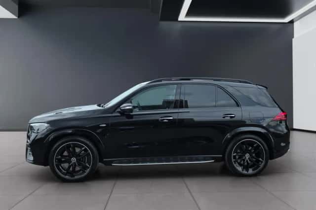 Mercedes-Benz GLE (2025) thumbnail 3