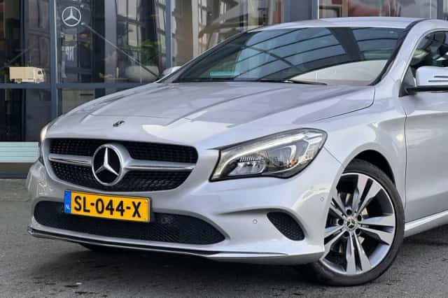 Mercedes-Benz CLA-Klasse (2017) thumbnail 3