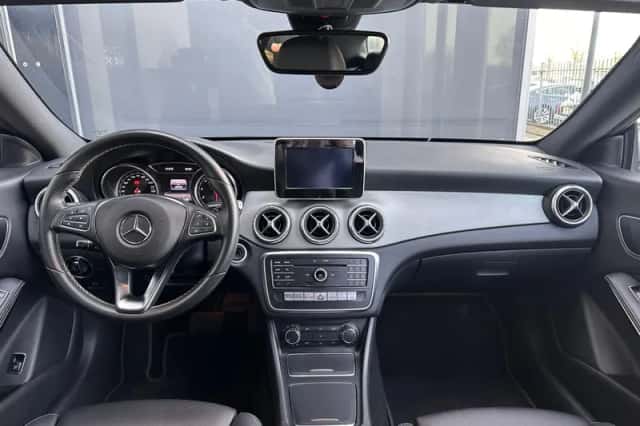 Mercedes-Benz CLA-Klasse (2017) thumbnail 9