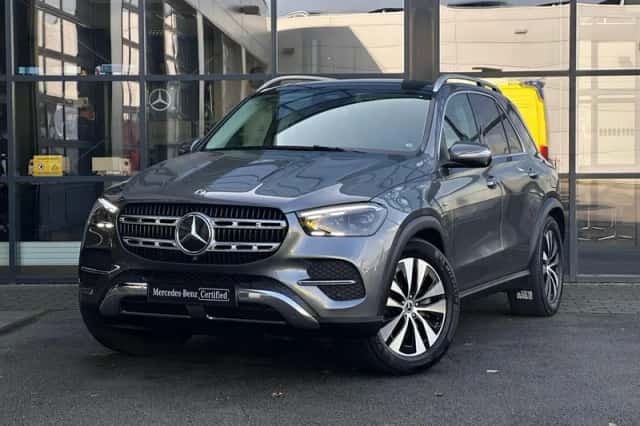 Mercedes-Benz GLE (2025) thumbnail 2