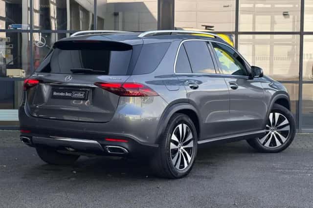 Mercedes-Benz GLE (2025) thumbnail 6