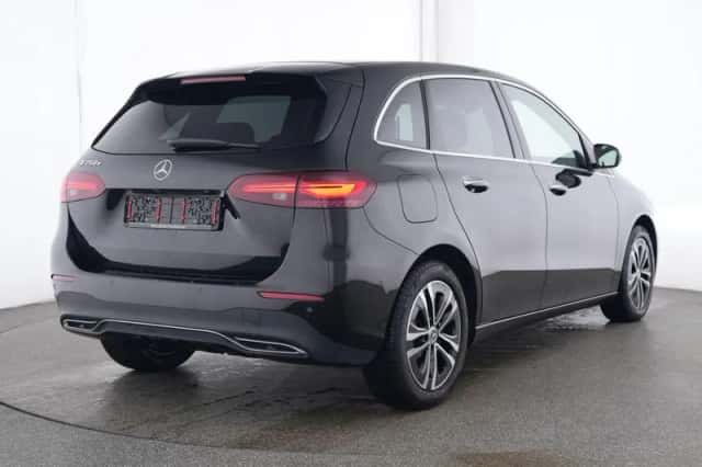 Mercedes-Benz B-Klasse (2024) thumbnail 2