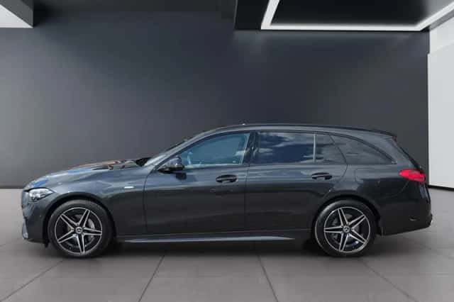 Mercedes-Benz C-Klasse (2025) thumbnail 3