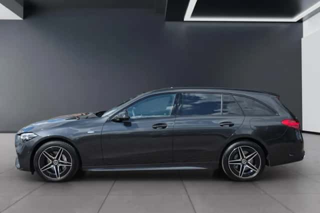 Mercedes-Benz C-Klasse (2025) thumbnail 3