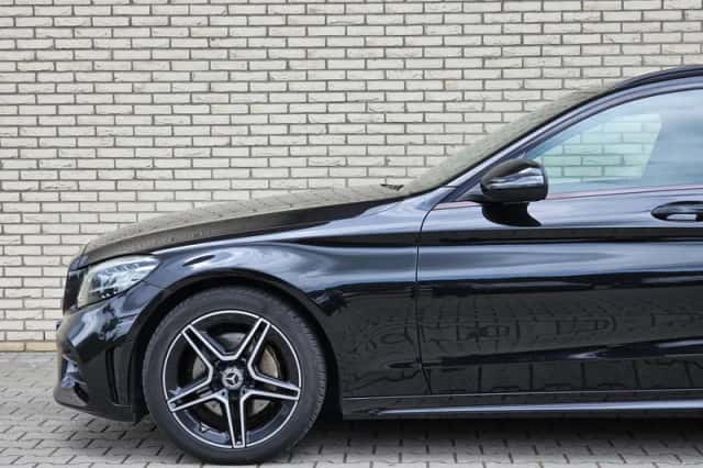 Mercedes-Benz C-Klasse (2019) thumbnail 3