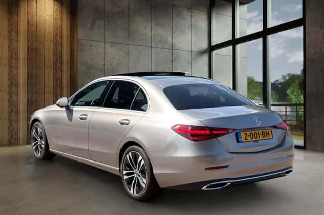 Mercedes-Benz C-Klasse (2024) thumbnail 4