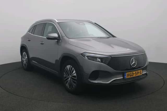 Mercedes-Benz EQA (2025) thumbnail 3