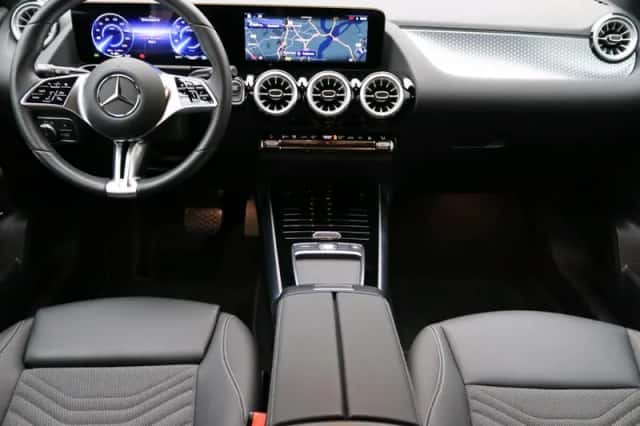 Mercedes-Benz EQA (2025) thumbnail 5