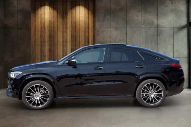 Mercedes-Benz GLE (2022) thumbnail 3