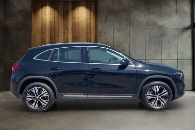 Mercedes-Benz GLA (2024) thumbnail 5
