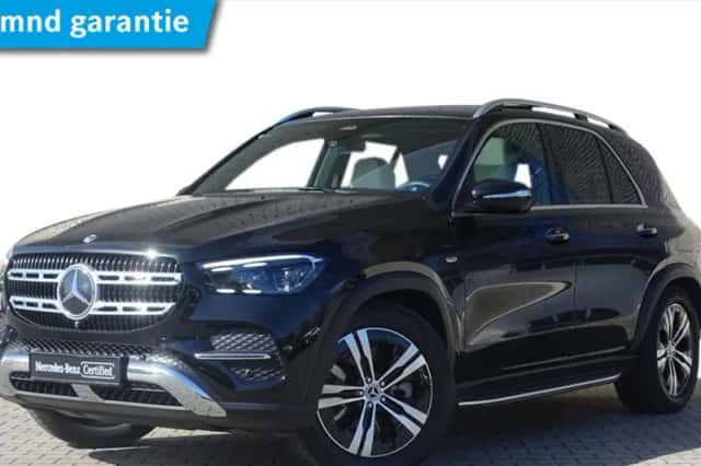 Mercedes-Benz GLE (2025) thumbnail 1