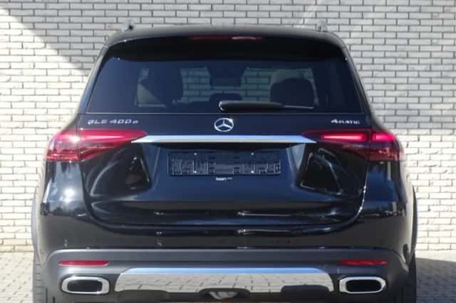 Mercedes-Benz GLE (2025) thumbnail 5