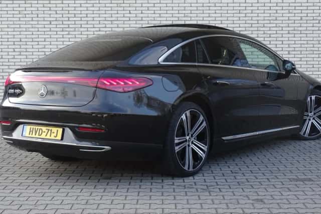 Mercedes-Benz EQS (2025) thumbnail 2