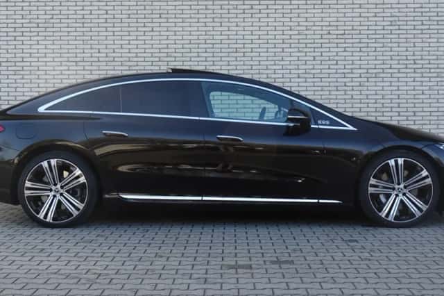 Mercedes-Benz EQS (2025) thumbnail 4