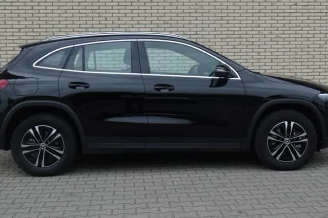 Mercedes-Benz GLA (2024) thumbnail 5