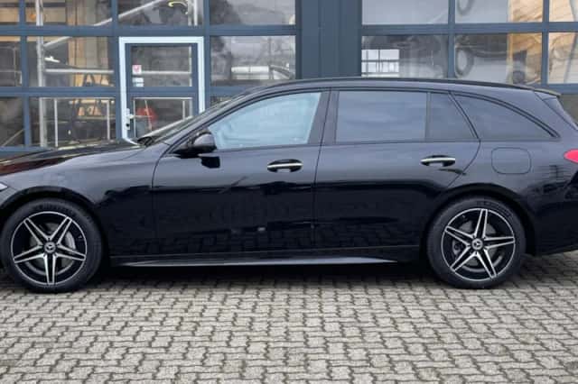 Mercedes-Benz C-Klasse (2025) thumbnail 2