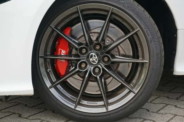Toyota Yaris (2022) thumbnail 2
