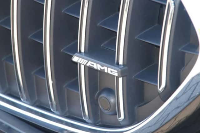 Mercedes-Benz E-Klasse (2024) thumbnail 2