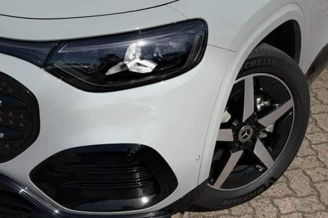 Mercedes-Benz GLB-Klasse (2026) thumbnail 2