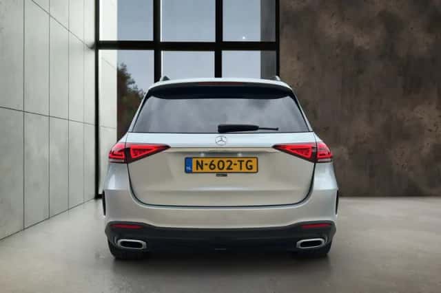 Mercedes-Benz GLE (2022) thumbnail 5