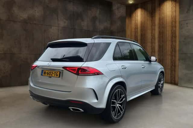 Mercedes-Benz GLE (2022) thumbnail 6