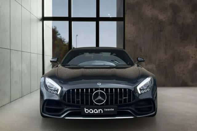 Mercedes-Benz AMG GT (2018) thumbnail 3