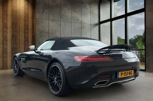 Mercedes-Benz AMG GT (2018) thumbnail 6