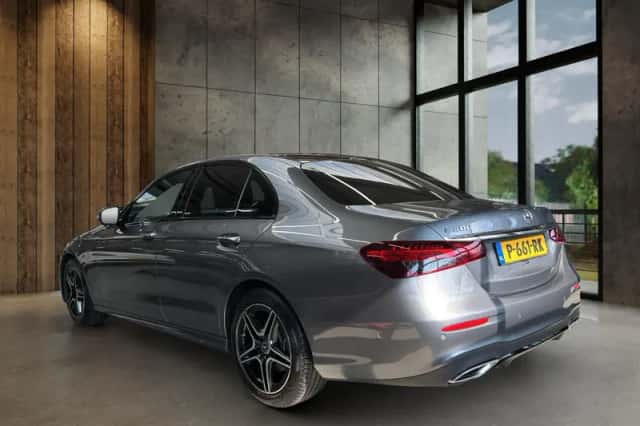 Mercedes-Benz E-Klasse (2022) thumbnail 4