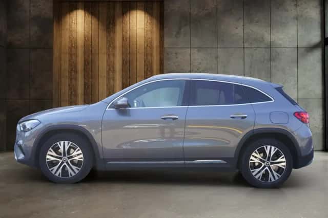 Mercedes-Benz GLA (2025) thumbnail 3