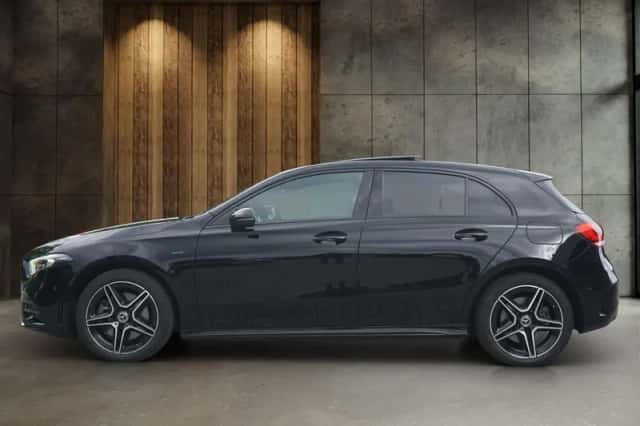 Mercedes-Benz A-Klasse (2021) thumbnail 3