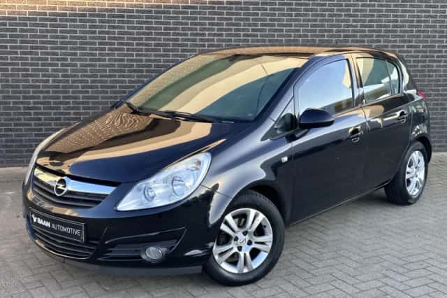 Opel Corsa (2006) thumbnail 5