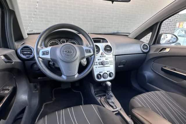 Opel Corsa (2006) thumbnail 8