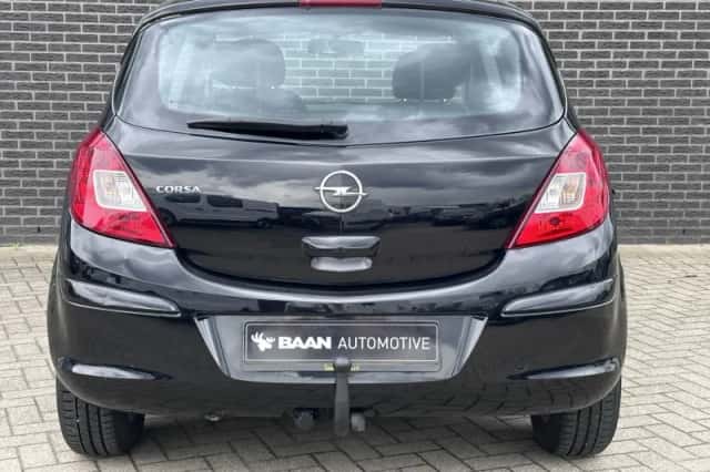 Opel Corsa (2006) thumbnail 9