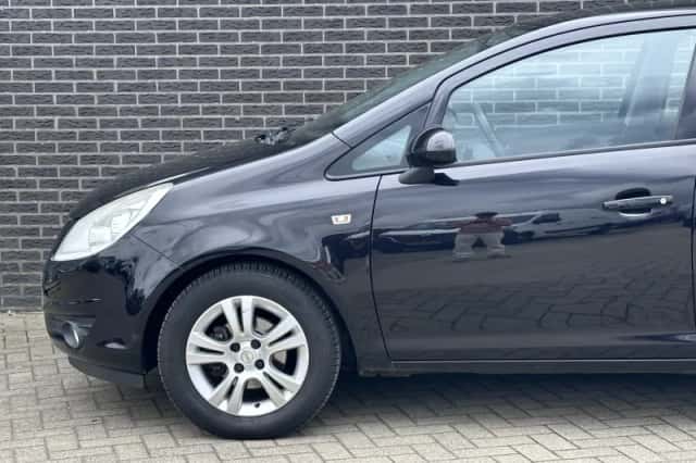 Opel Corsa (2006) thumbnail 10