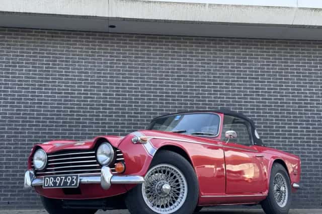 Triumph TR (1967) thumbnail 5
