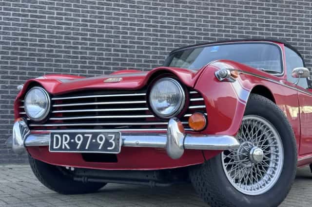 Triumph TR (1967) thumbnail 6
